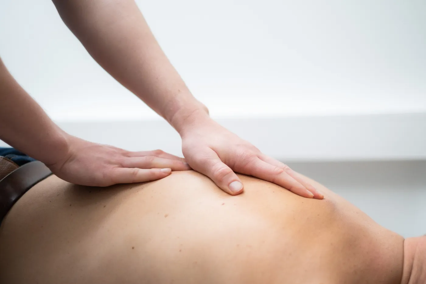 Manuell behandling av rygg